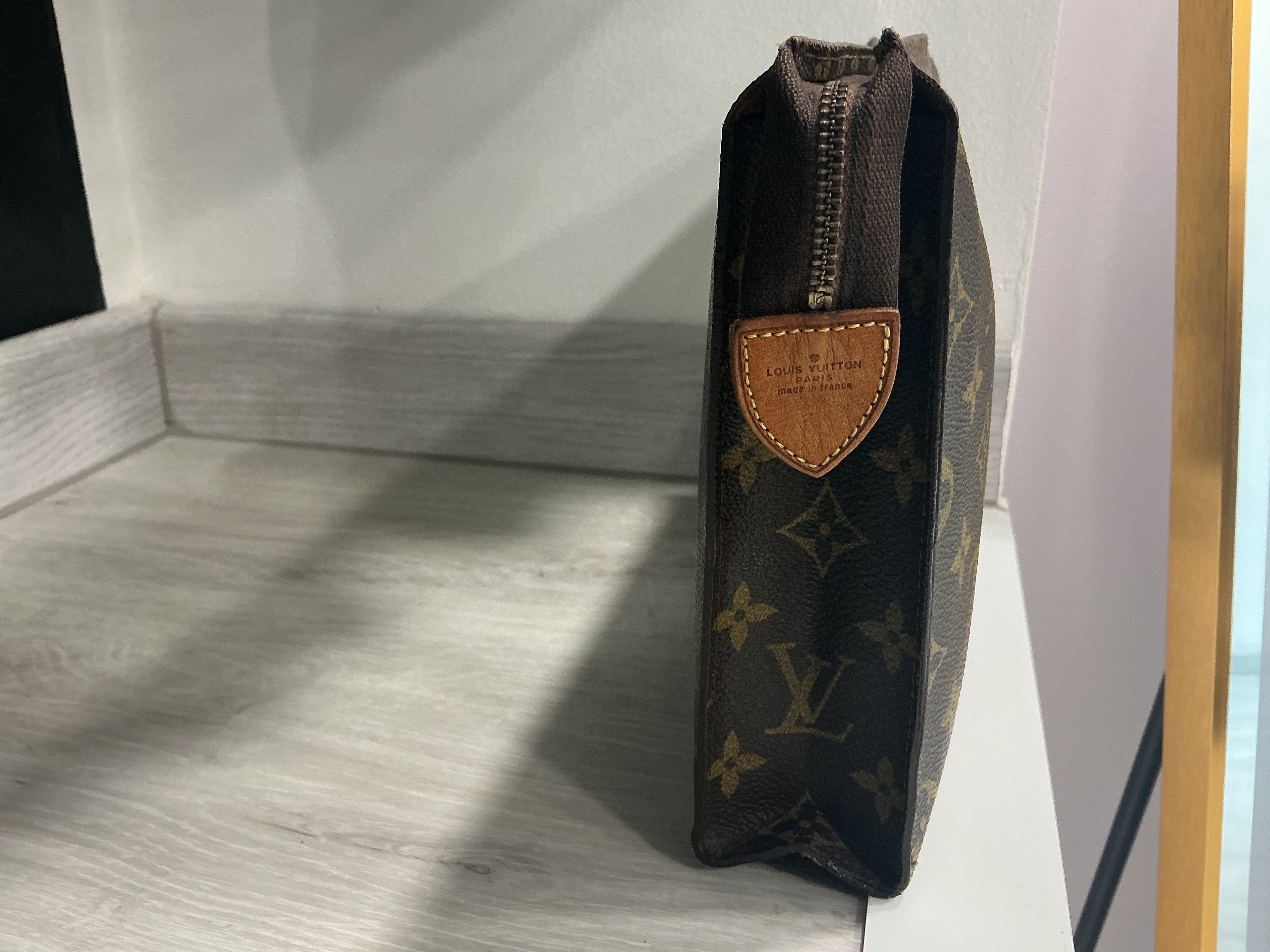 Pochette Monogram Louis Vuitton [Preloved]