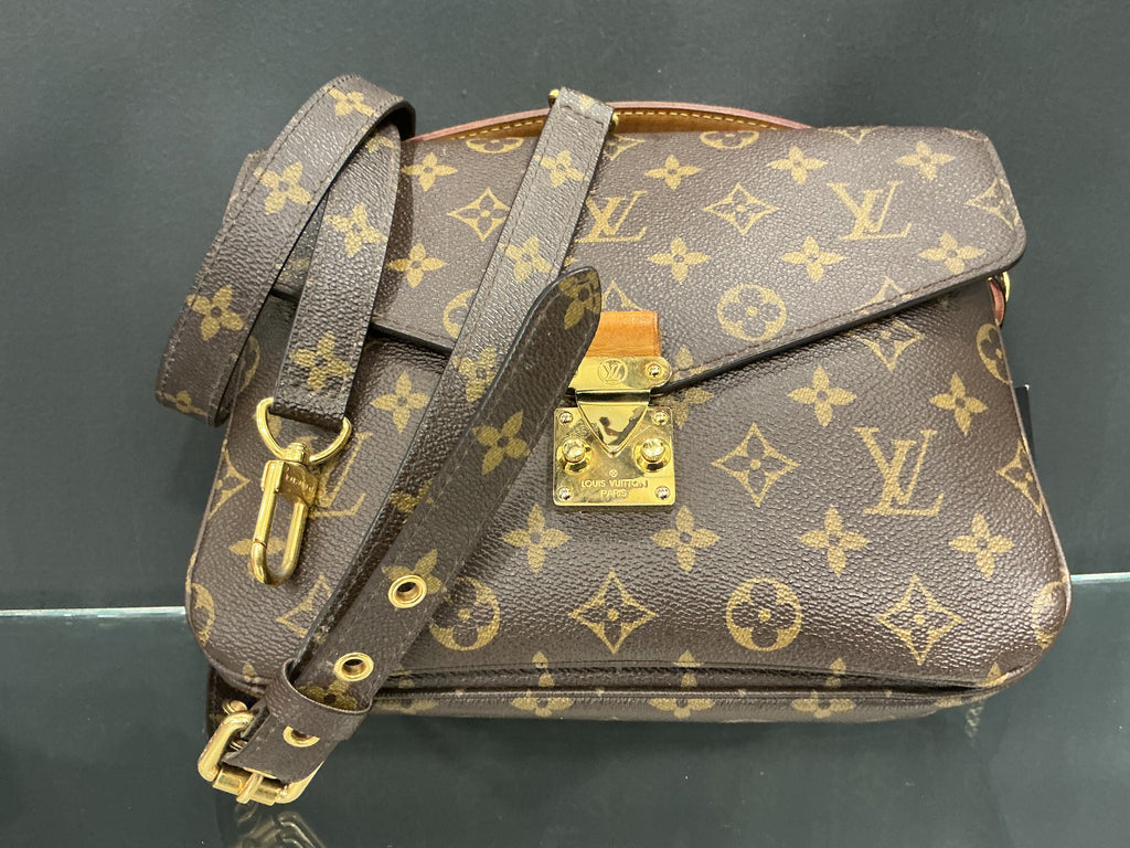 Borsa Louis Vuitton Pochette Metis Monogram [Preloved]