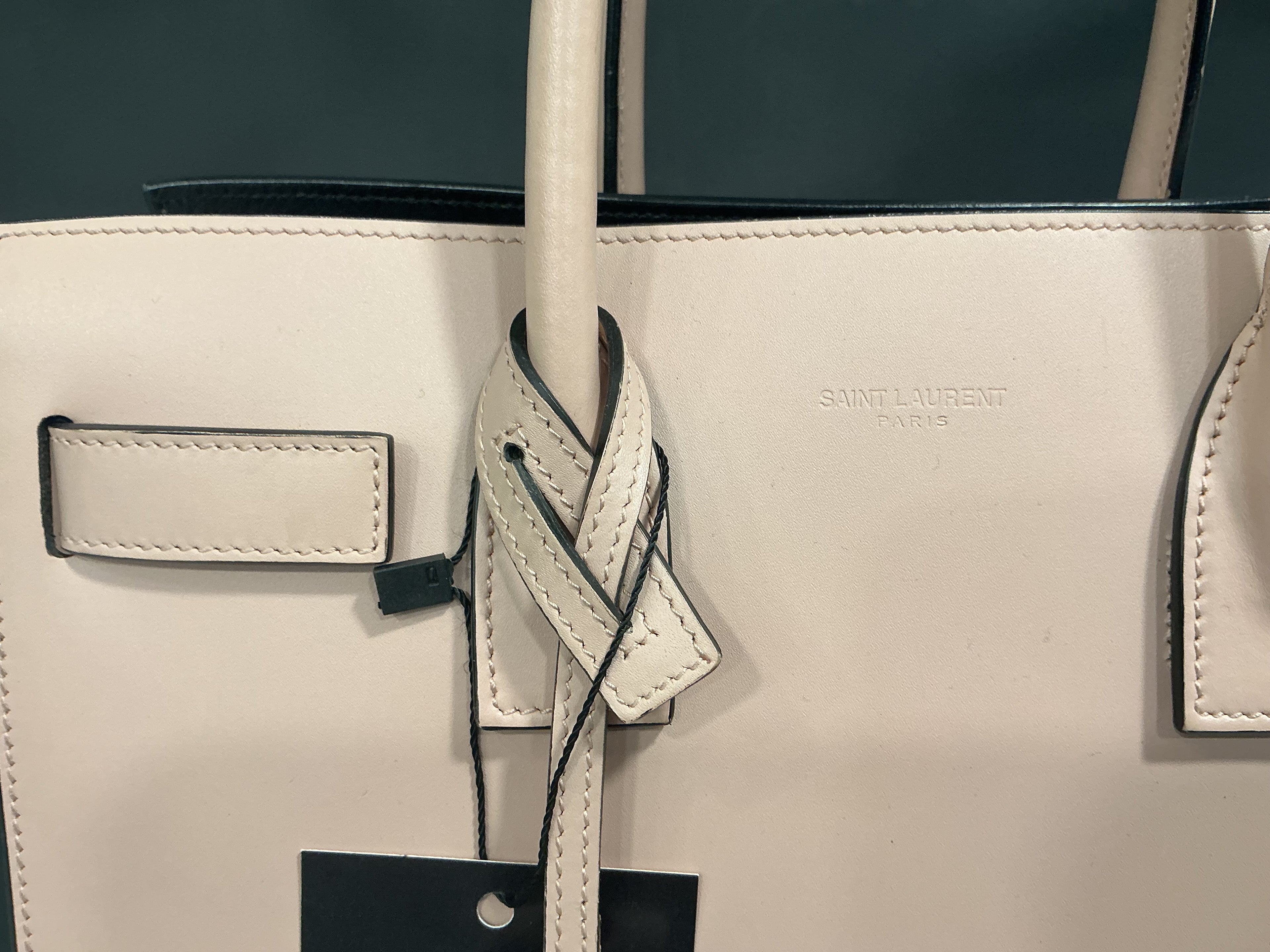 Borsa Saint Laurent Sac de Jour Rosa - Tote Iconico [Preloved]