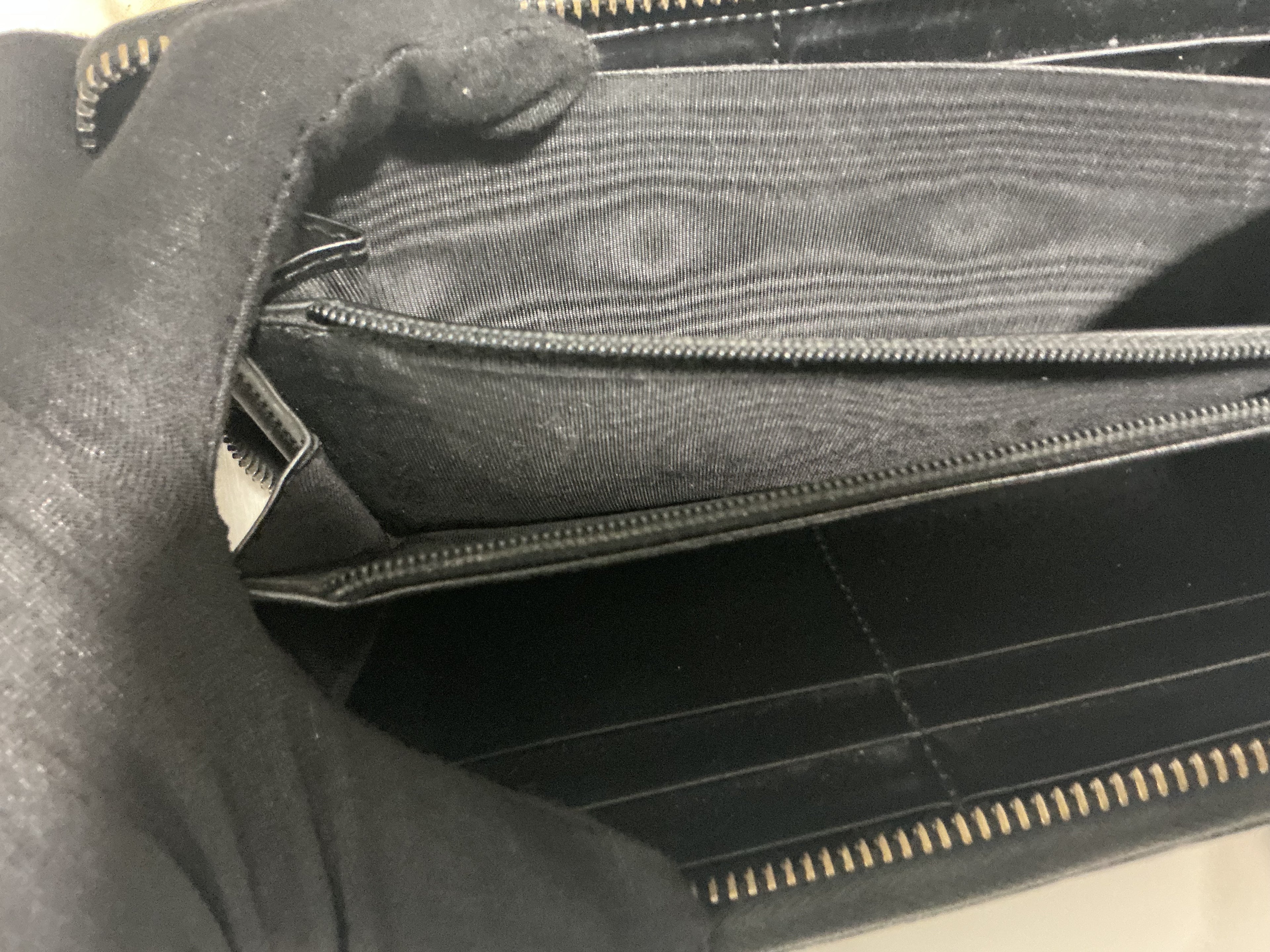 Portafoglio Gucci Guccissima Pelle Nera