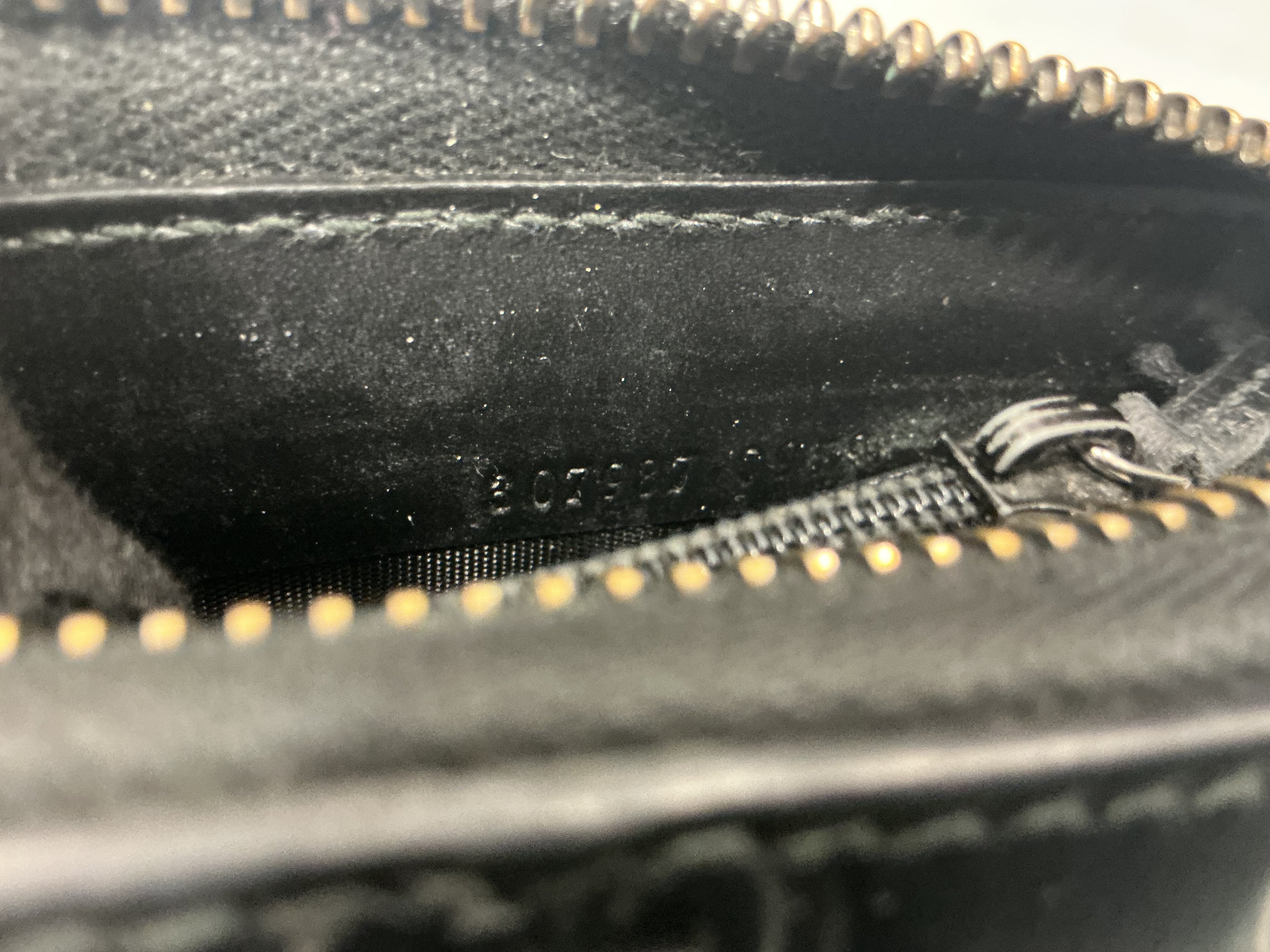 Portafoglio Gucci Guccissima Pelle Nera