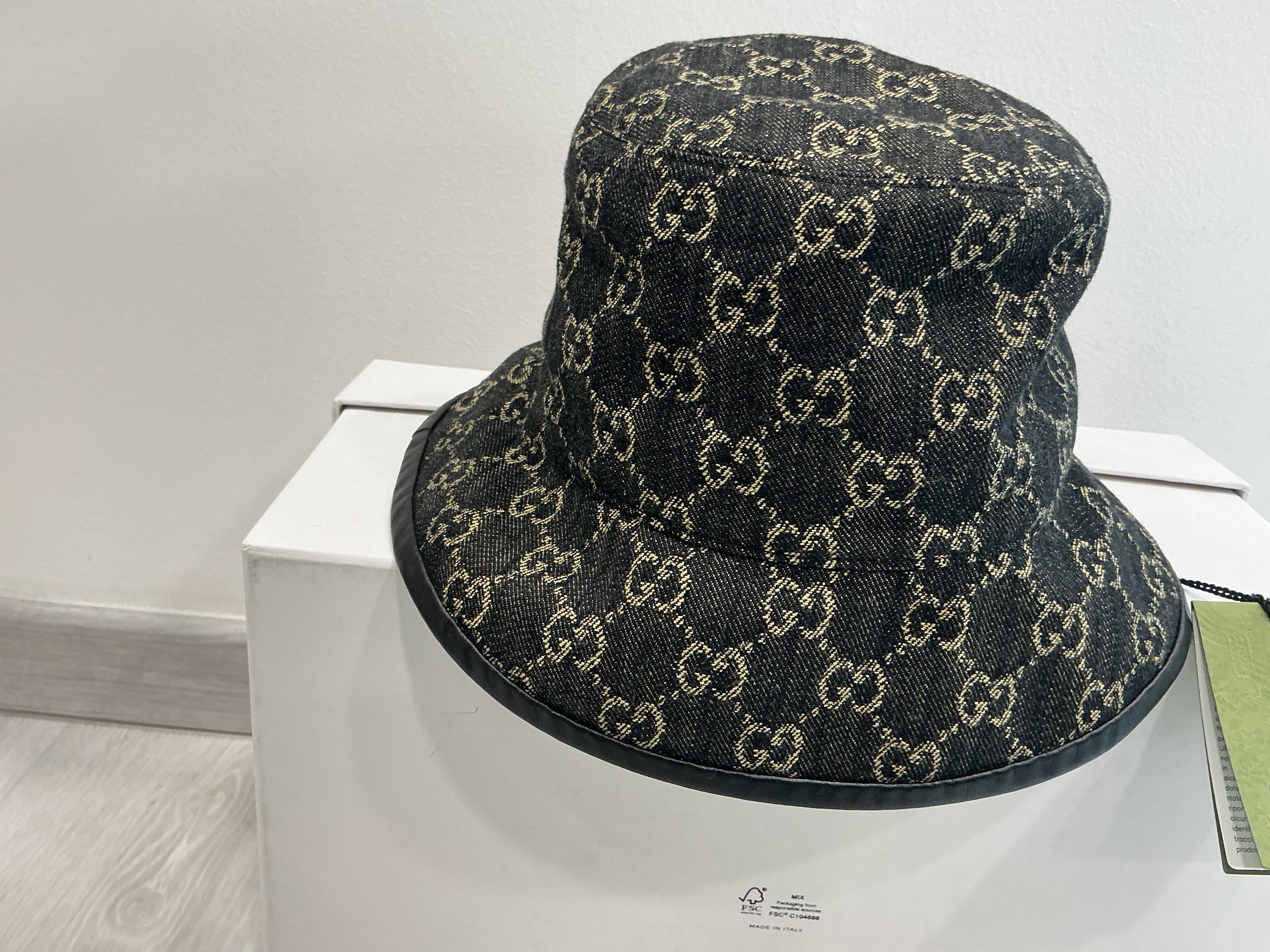 Cappello Gucci GG Monogram