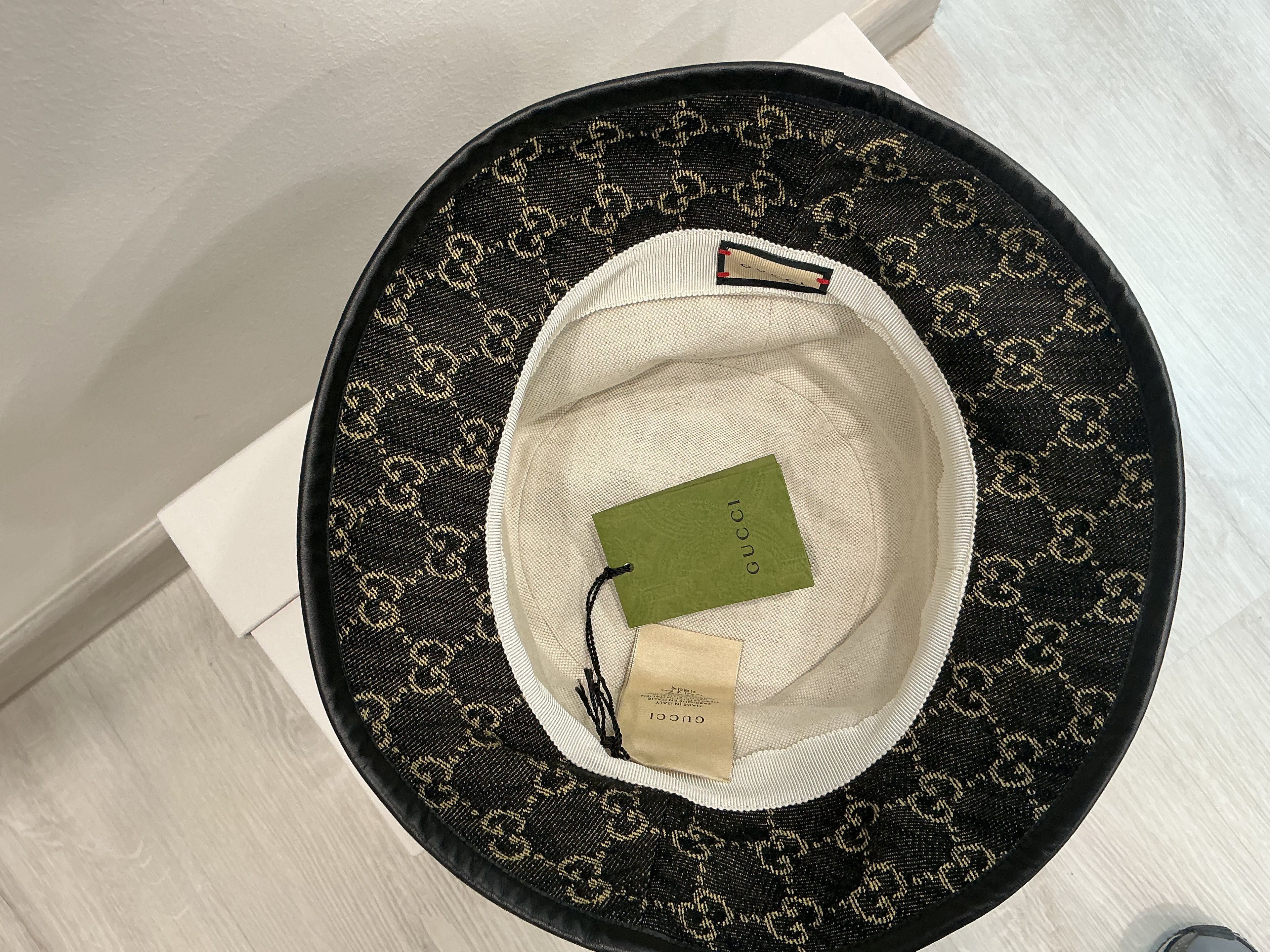 Cappello Gucci GG Monogram