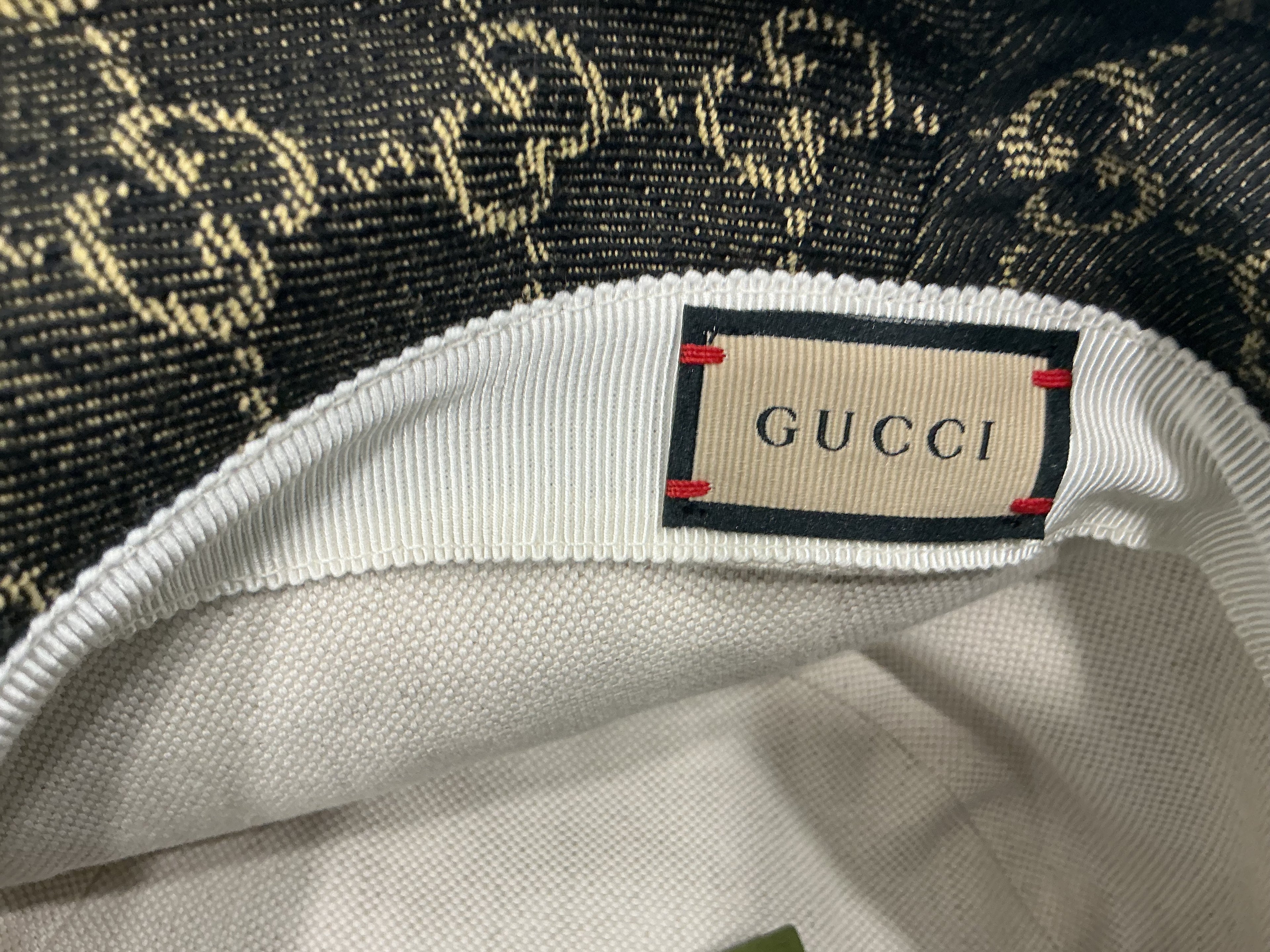 Cappello Gucci GG Monogram
