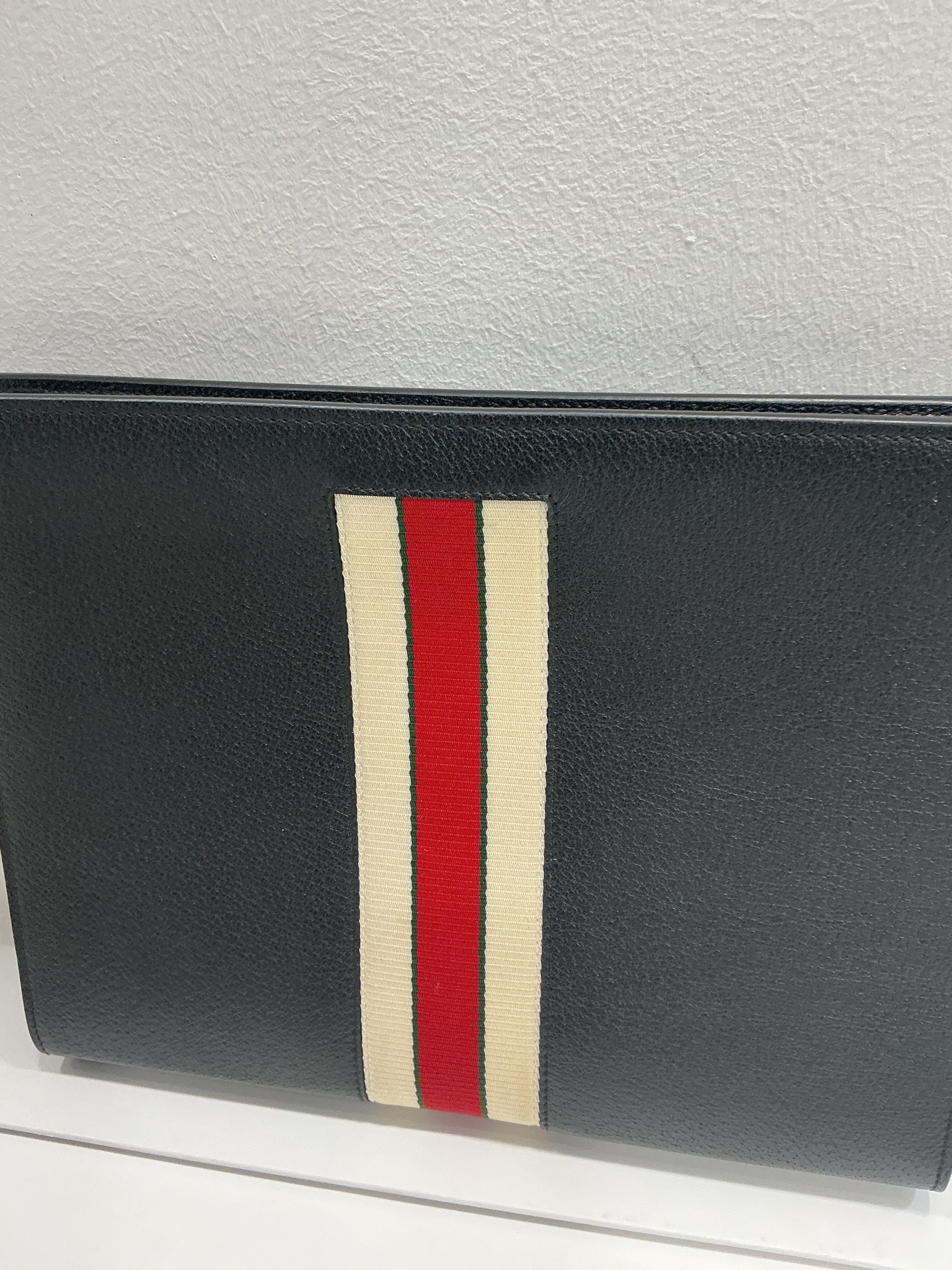 Pochette Gucci nera