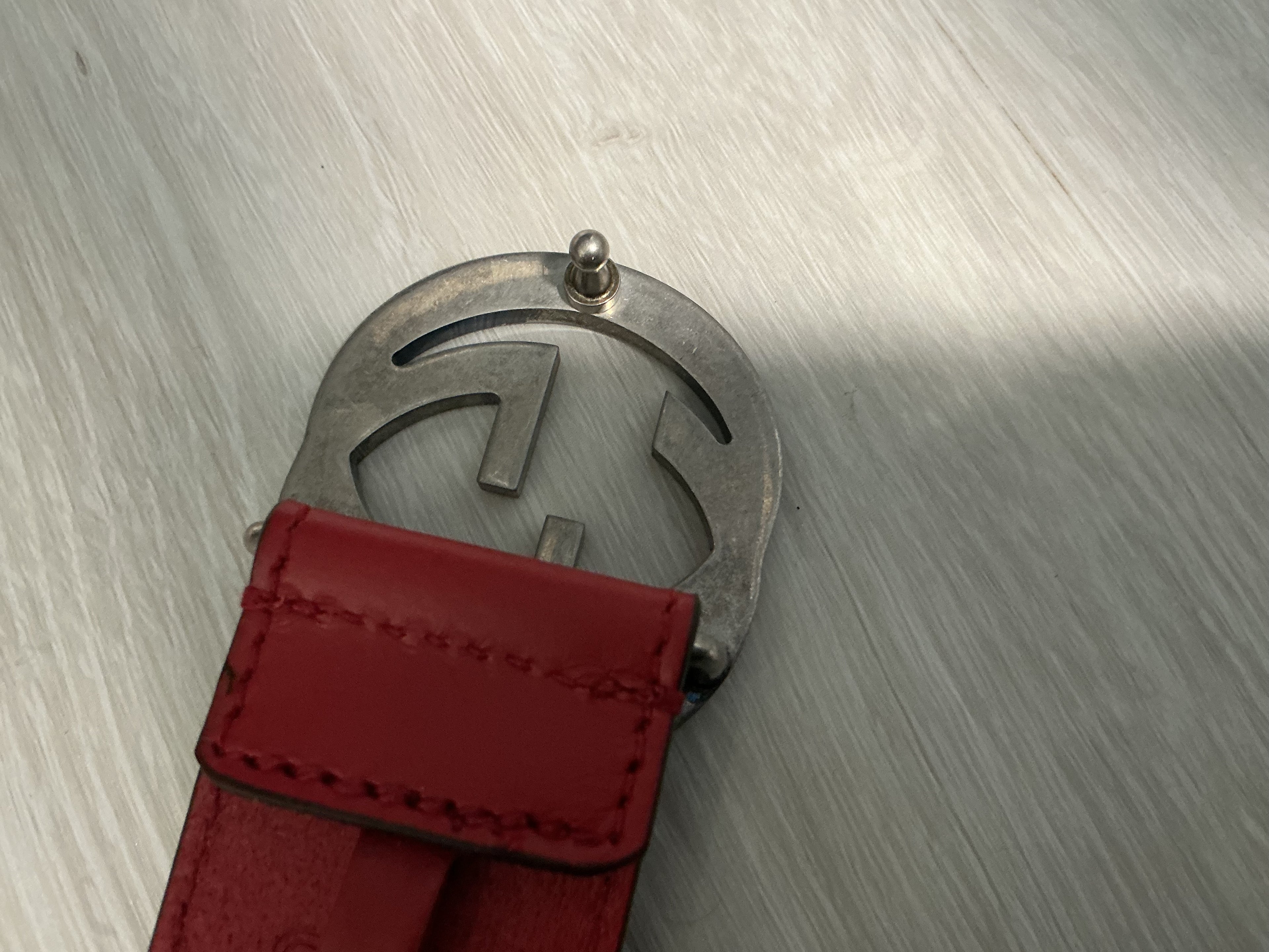 Cintura Gucci rossa in pelle