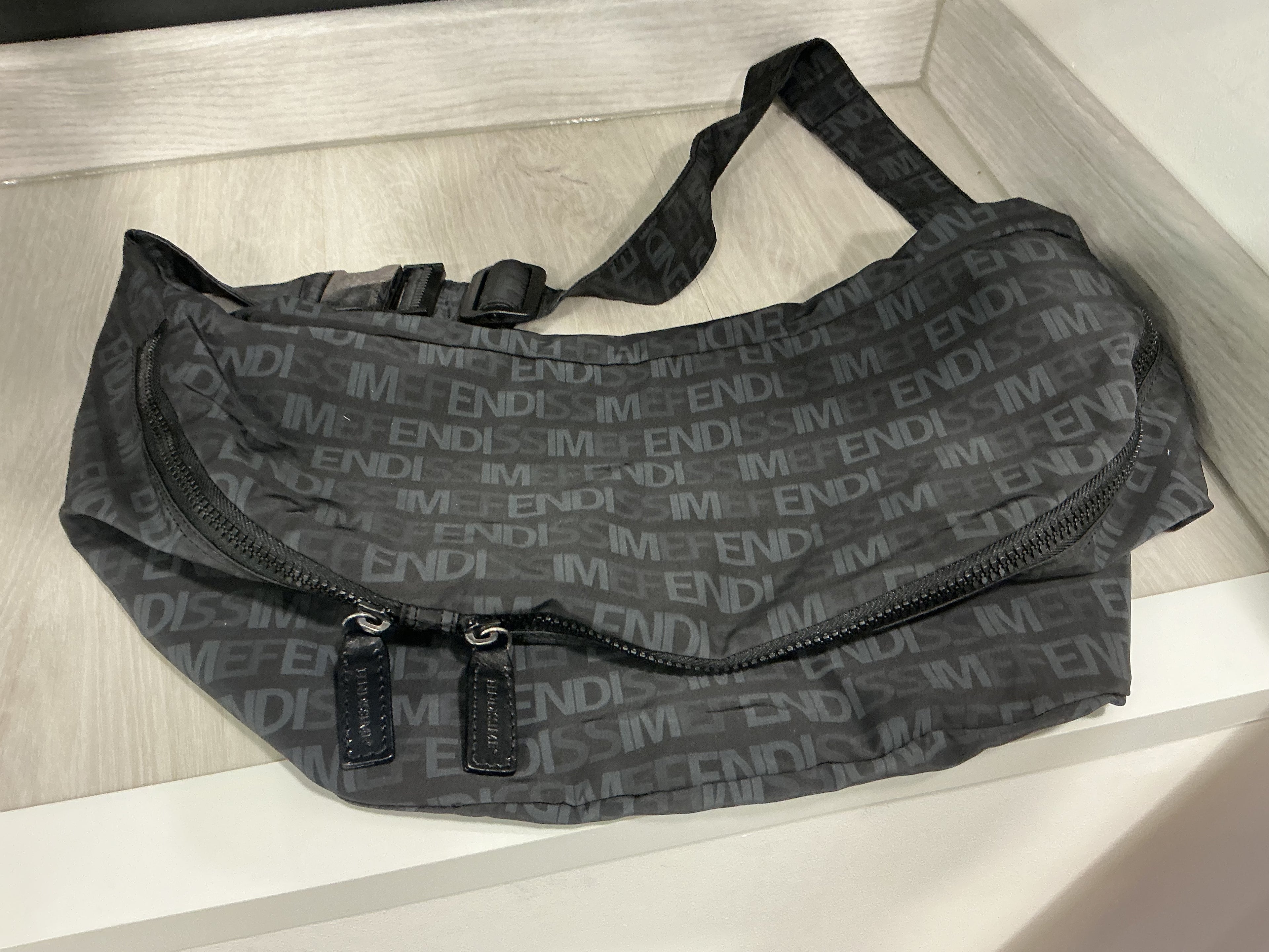 Marsupio Fendissime [Preloved]
