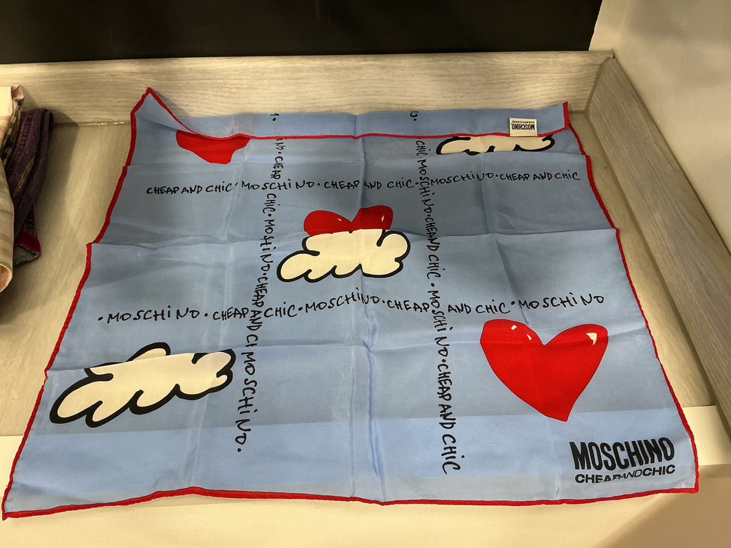 Foulard Moschino in seta [Preloved]