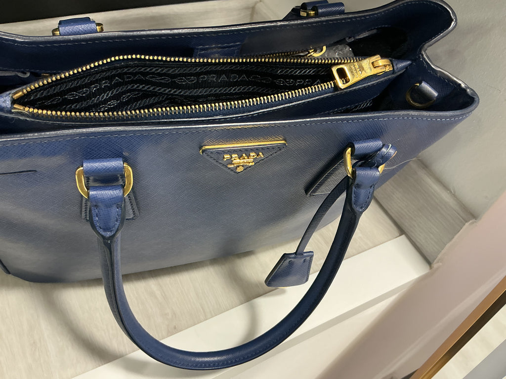 Borsa Prada Galleria in Pelle Blu con Tracolla [Preloved]