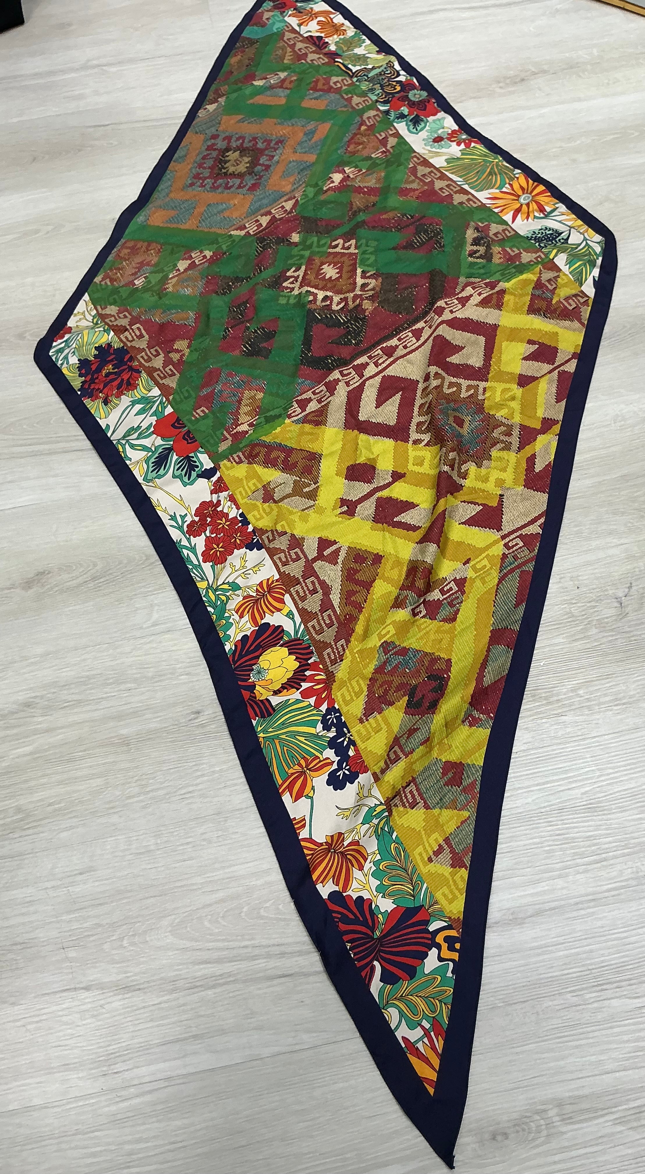 Foulard Pierre Louis Mascia in Seta