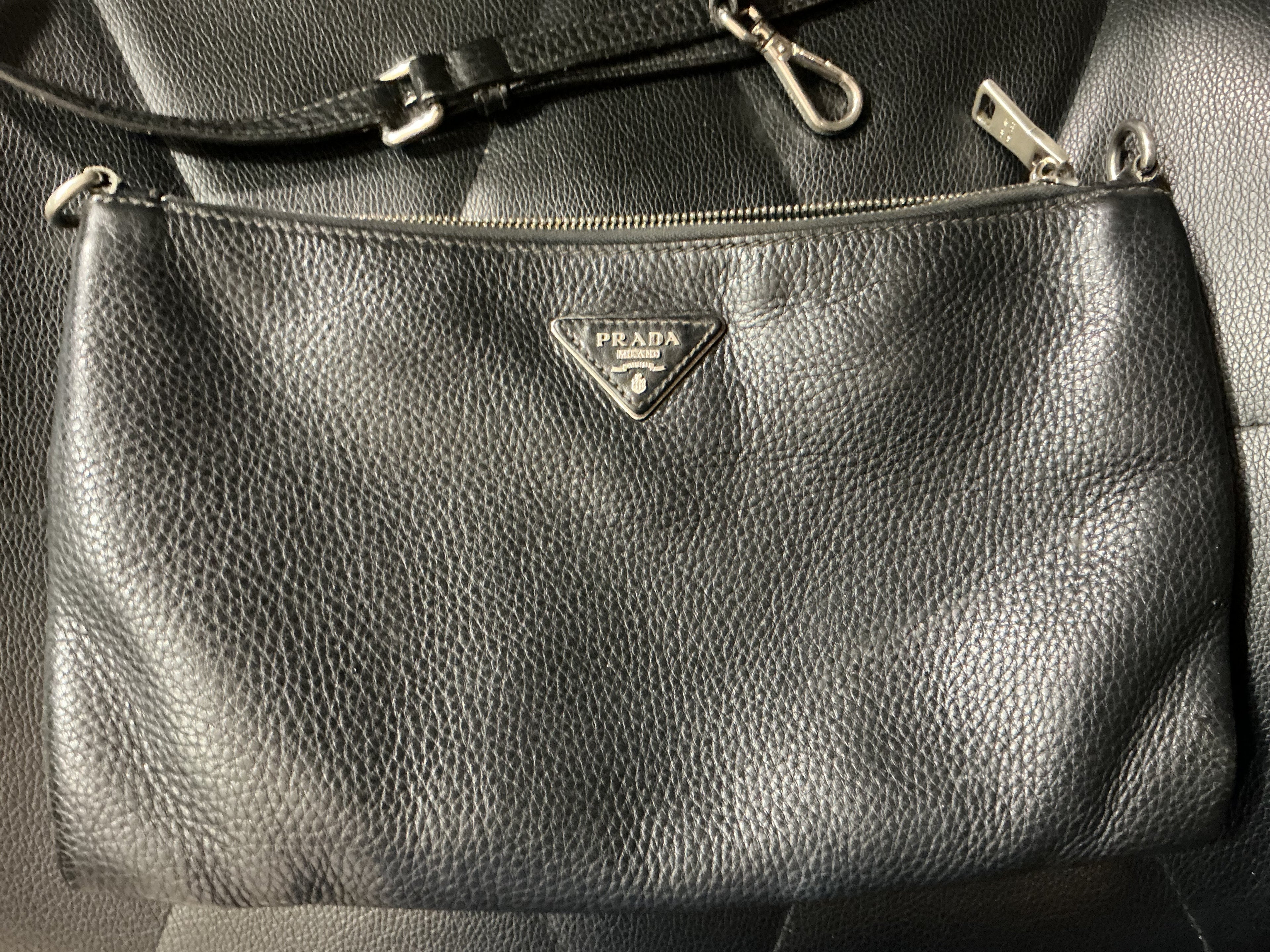 Borsa a Tracolla Prada Pelle Nera [Preloved]