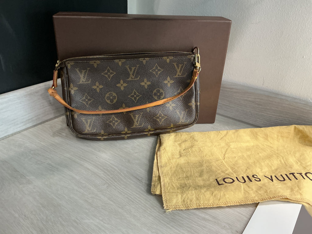 Borsa Louis Vuitton Pochette Accessoires Monogram [Preloved]