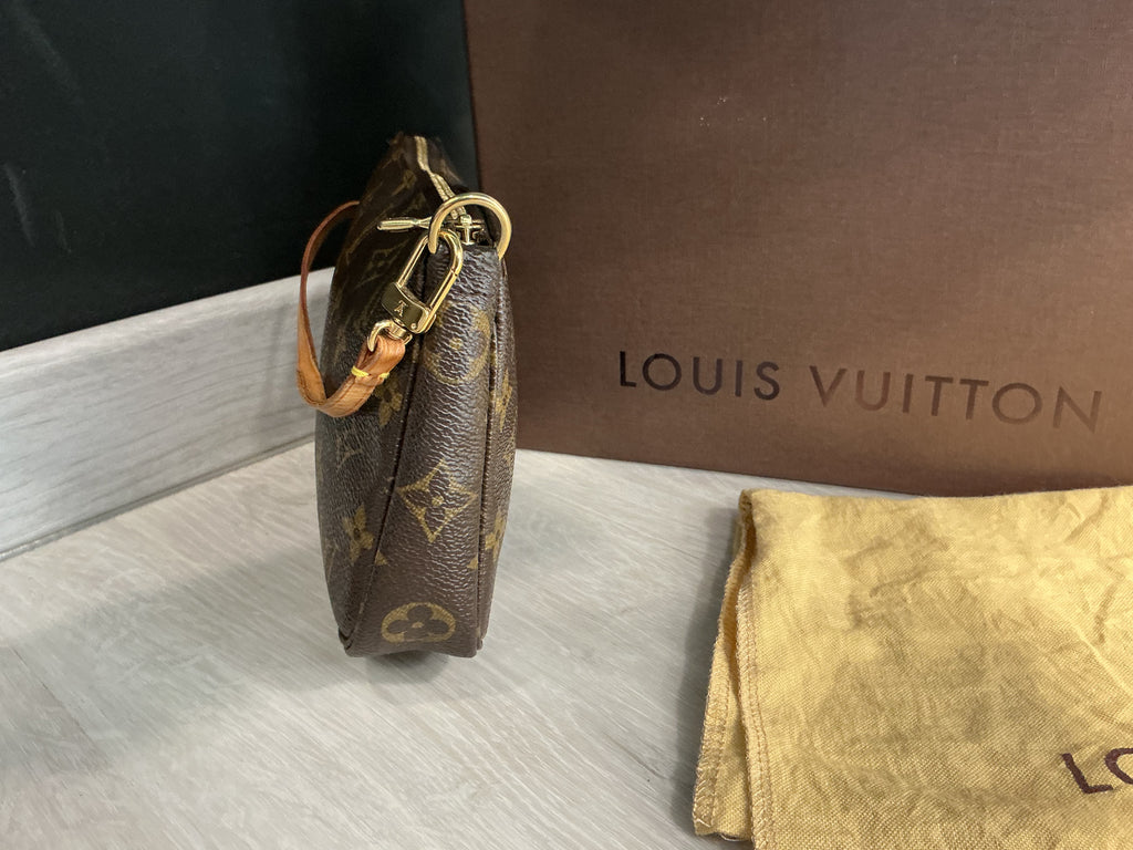 Borsa Louis Vuitton Pochette Accessoires Monogram [Preloved]