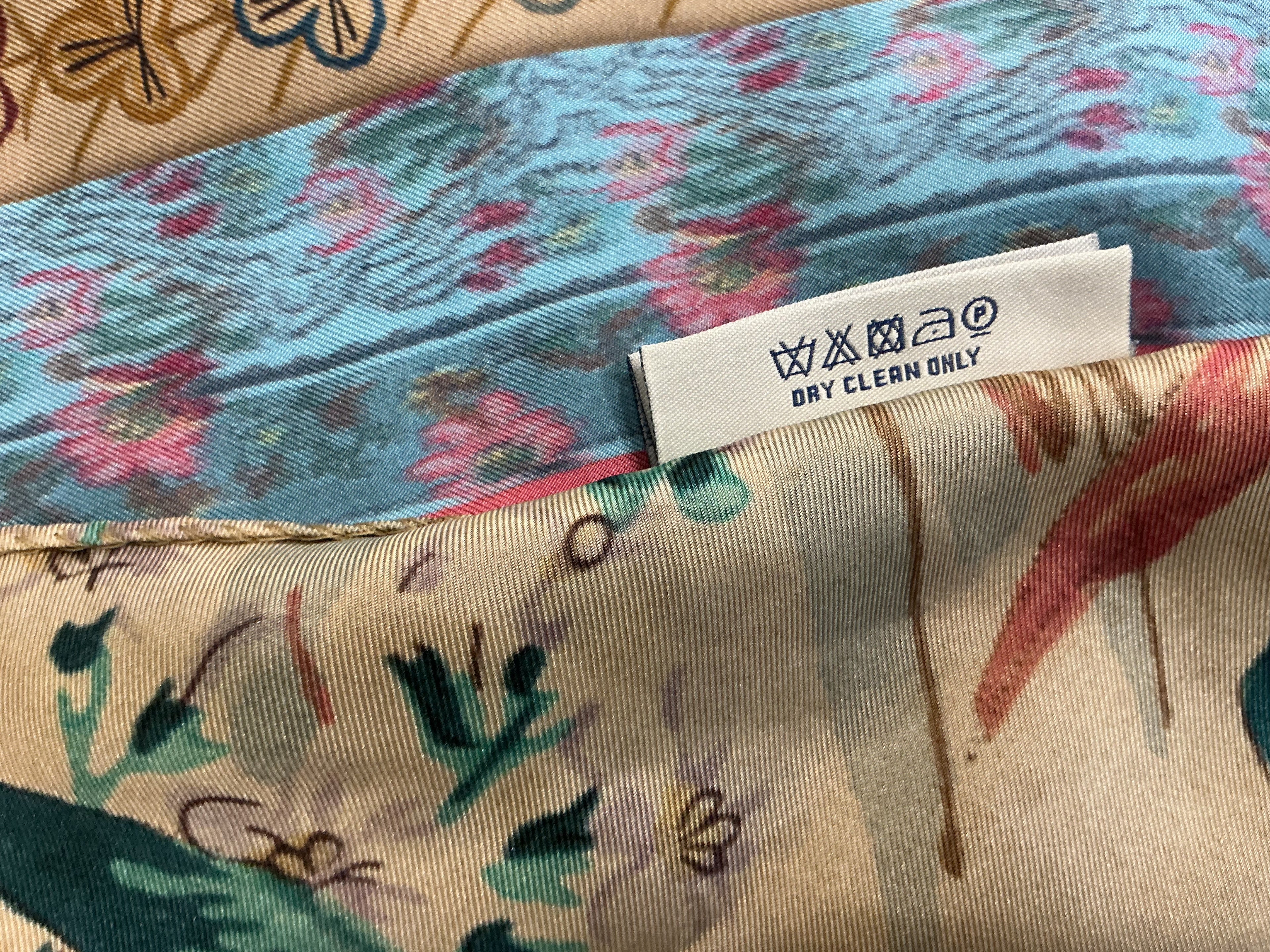 Foulard Pierre Louis Mascia in seta [Preloved]