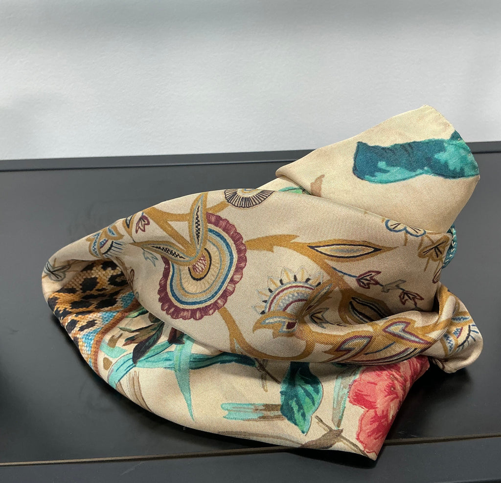 Foulard Pierre Louis Mascia in seta [Preloved]