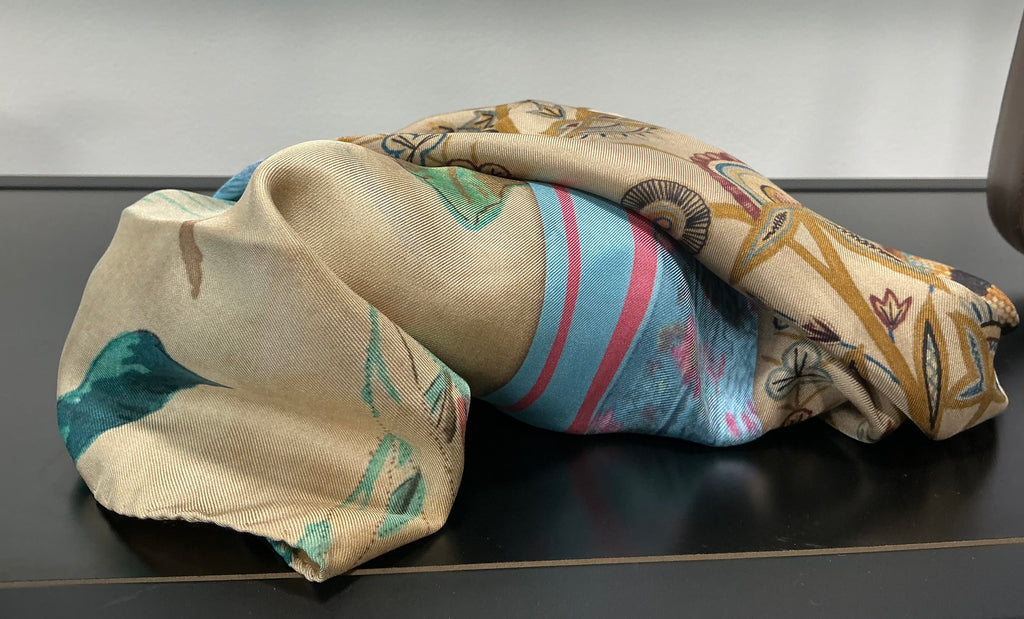 Foulard Pierre Louis Mascia in seta [Preloved]