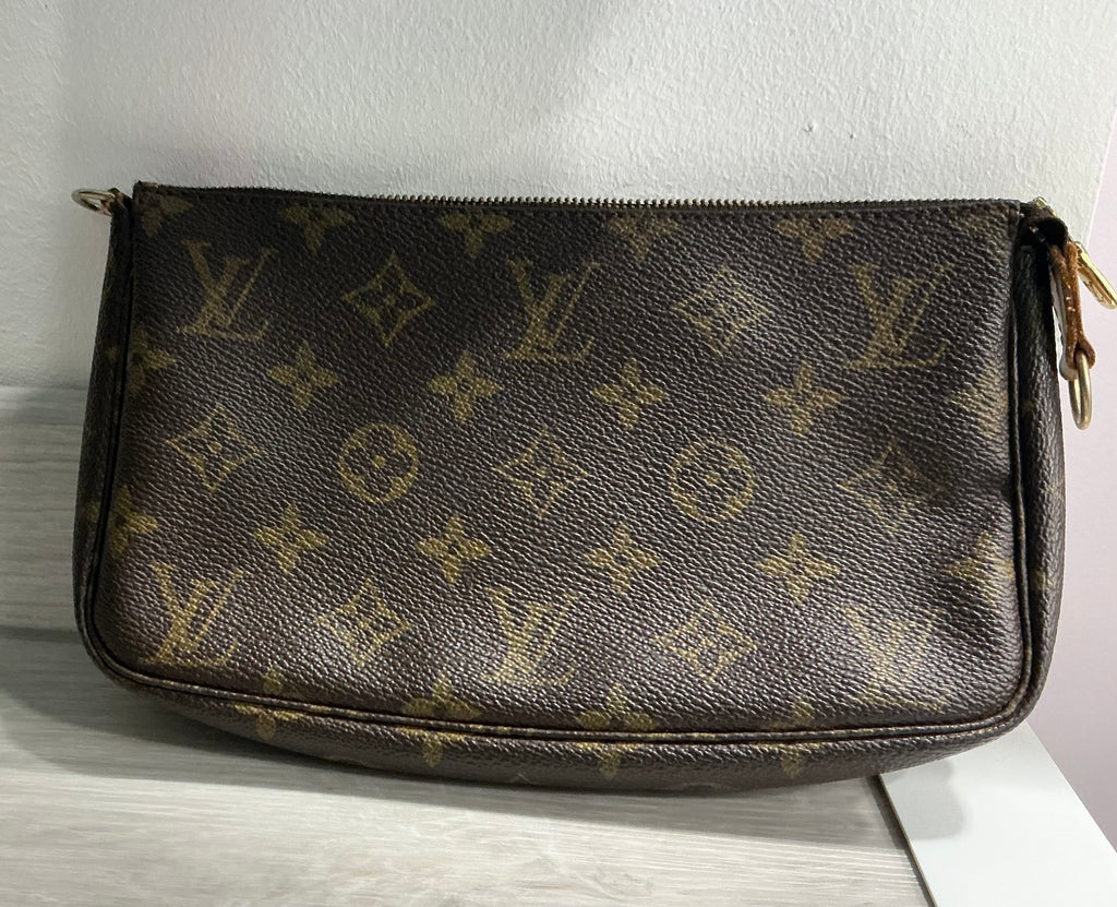 Pochette Accessoires Louis Vuitton [Preloved]
