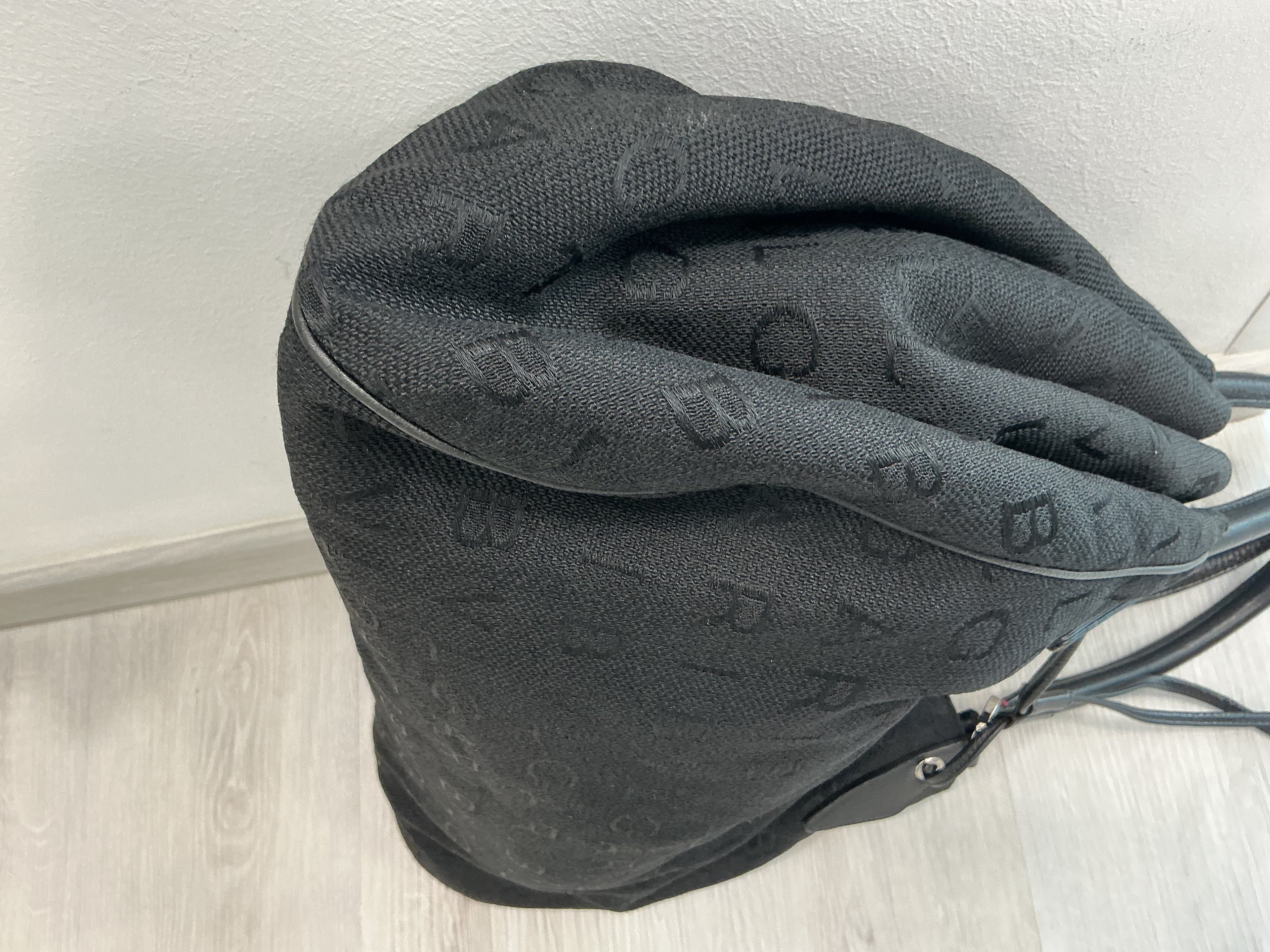 Borsa Bulgari Chandra in Tela Nera — Preloved