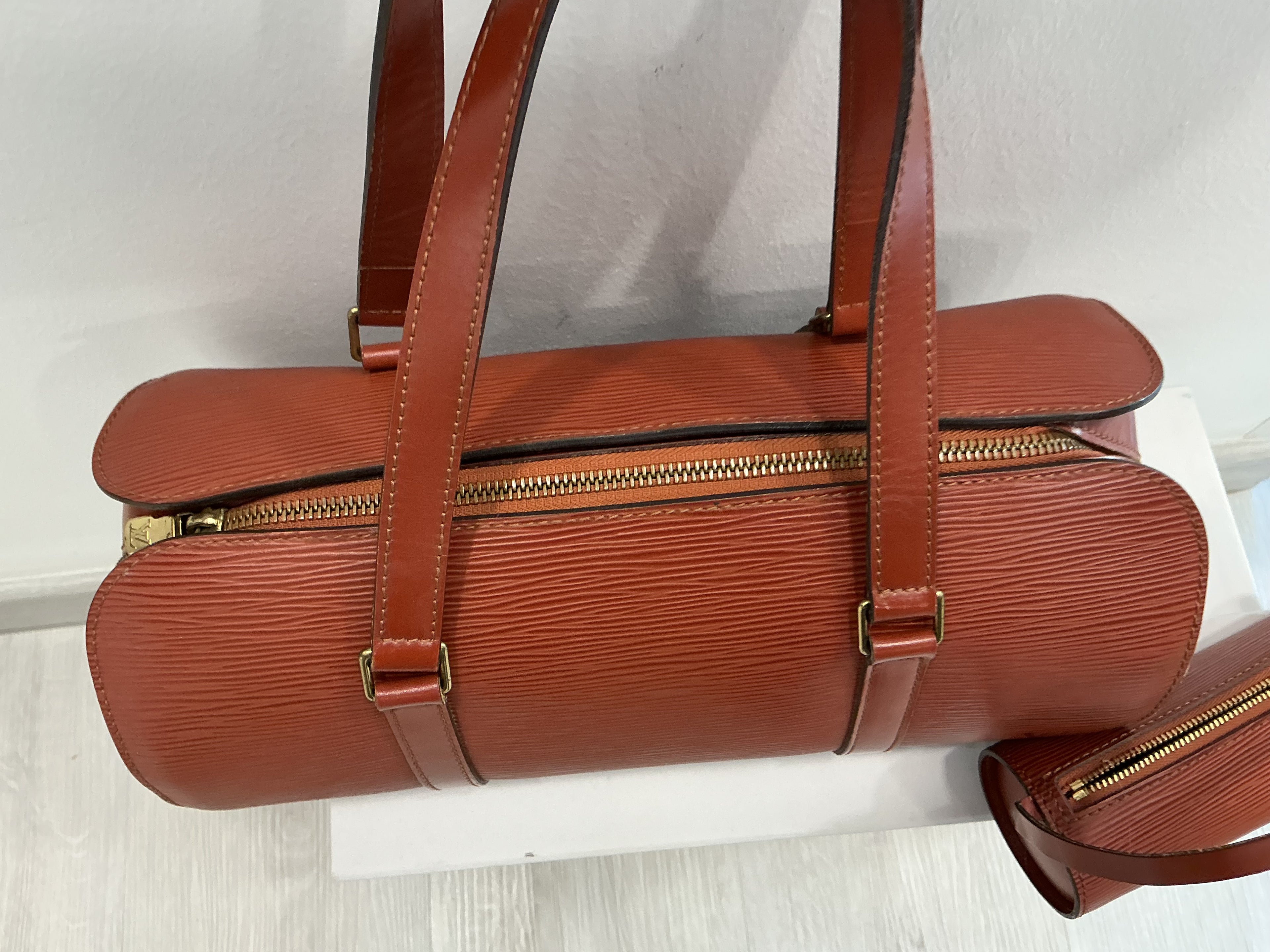 Borsa Louis Vuitton Epi Soufflot in Pelle Kenya Brown con Pochette  [Preloved]