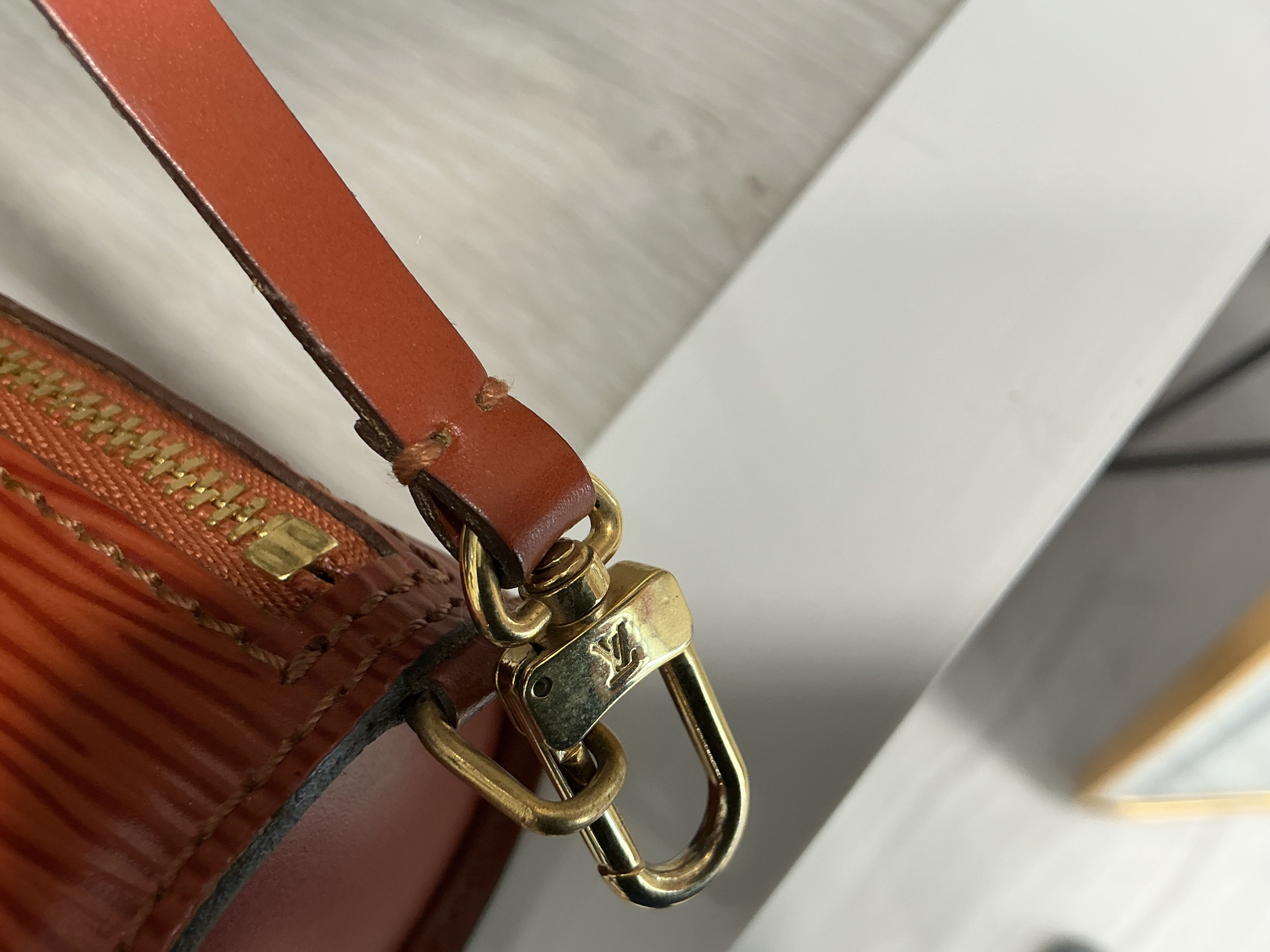 Borsa Louis Vuitton Epi Soufflot in Pelle Kenya Brown con Pochette  [Preloved]