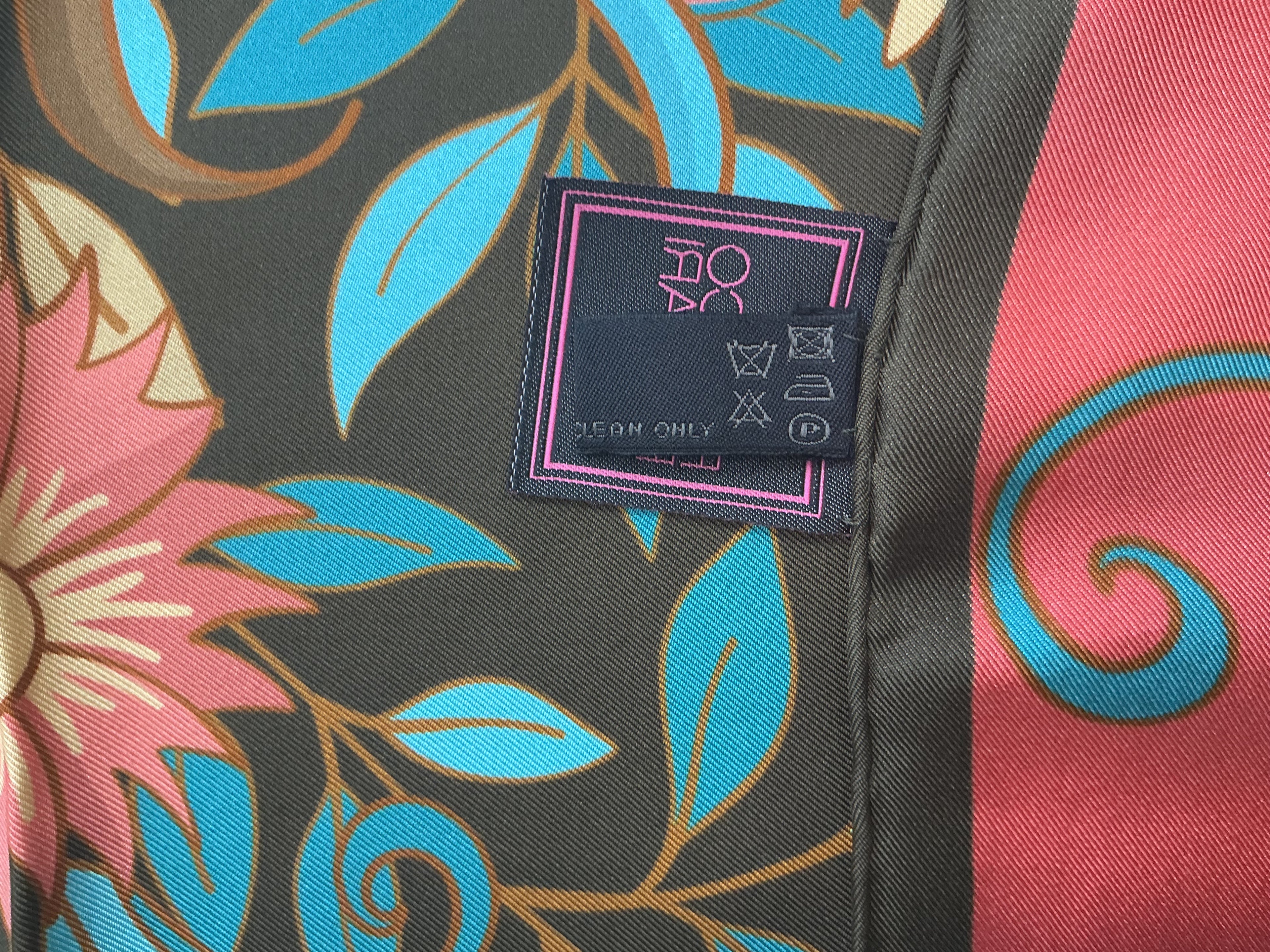 Foulard in Seta 100% Franco Ferrari Nuovo senza Cartellino
