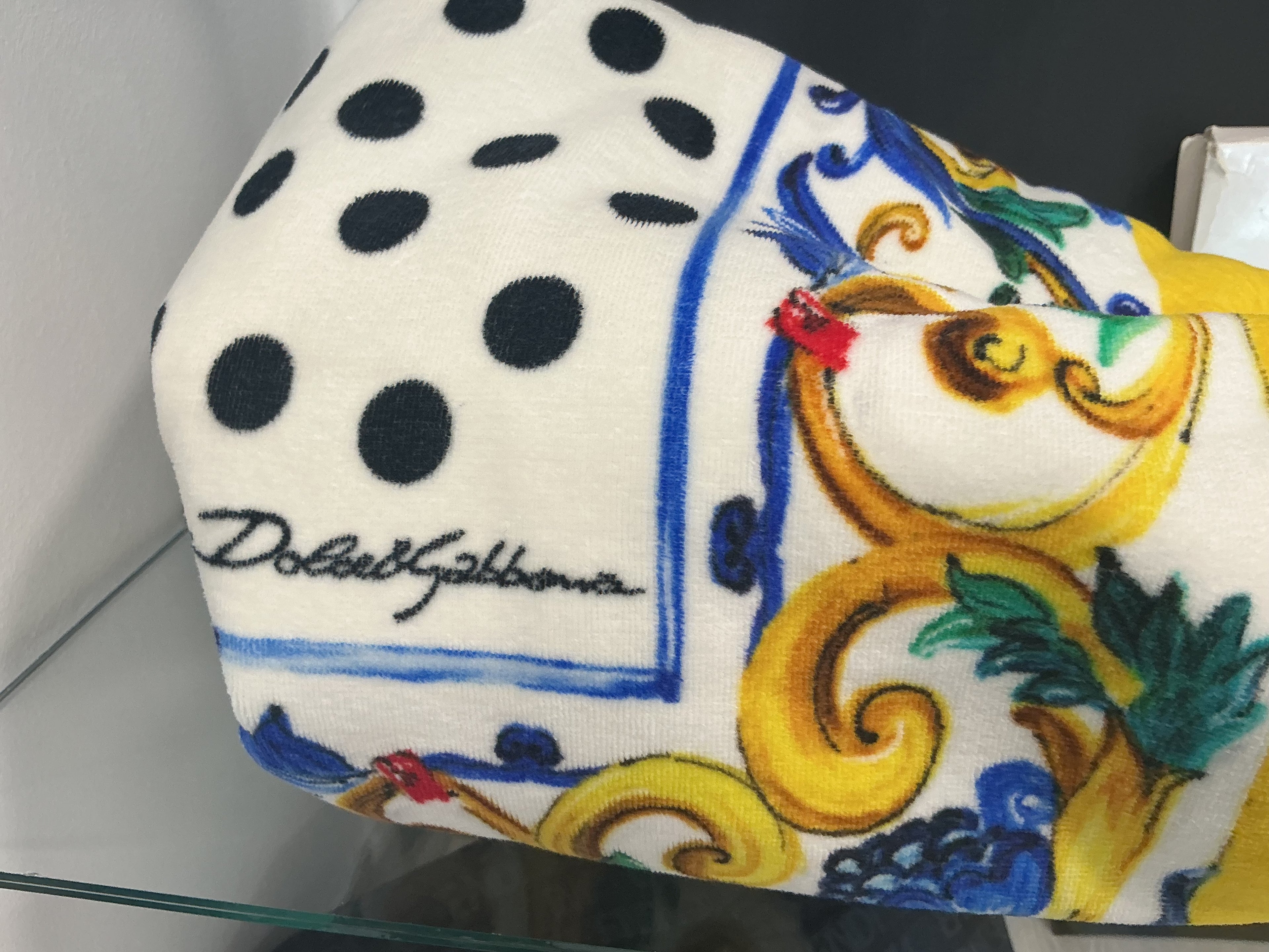Telo Mare Maxi Dolce & Gabbana – Maioliche Siciliane