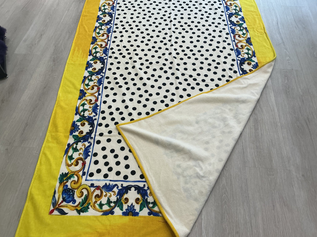 Telo Mare Maxi Dolce & Gabbana – Maioliche Siciliane