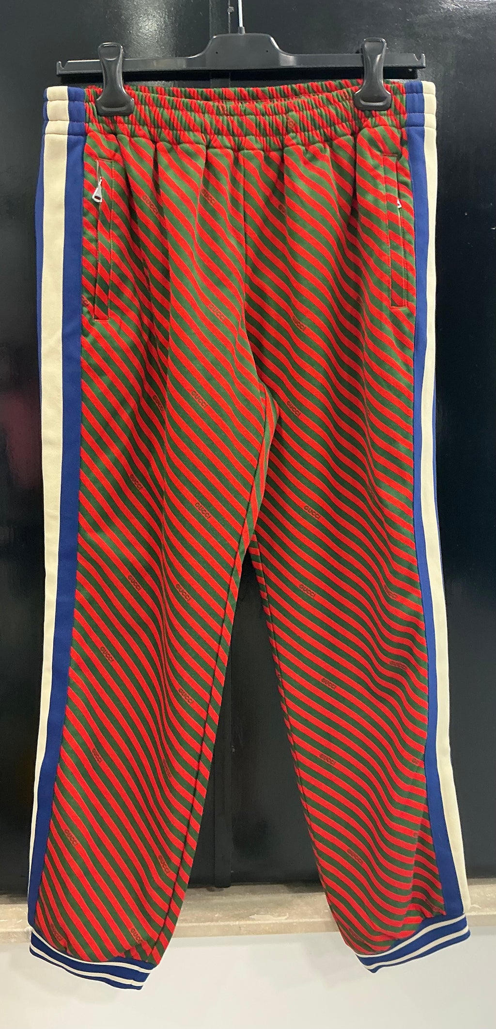 Gucci Diagonal Stripe Jogging Pants – Taglia M