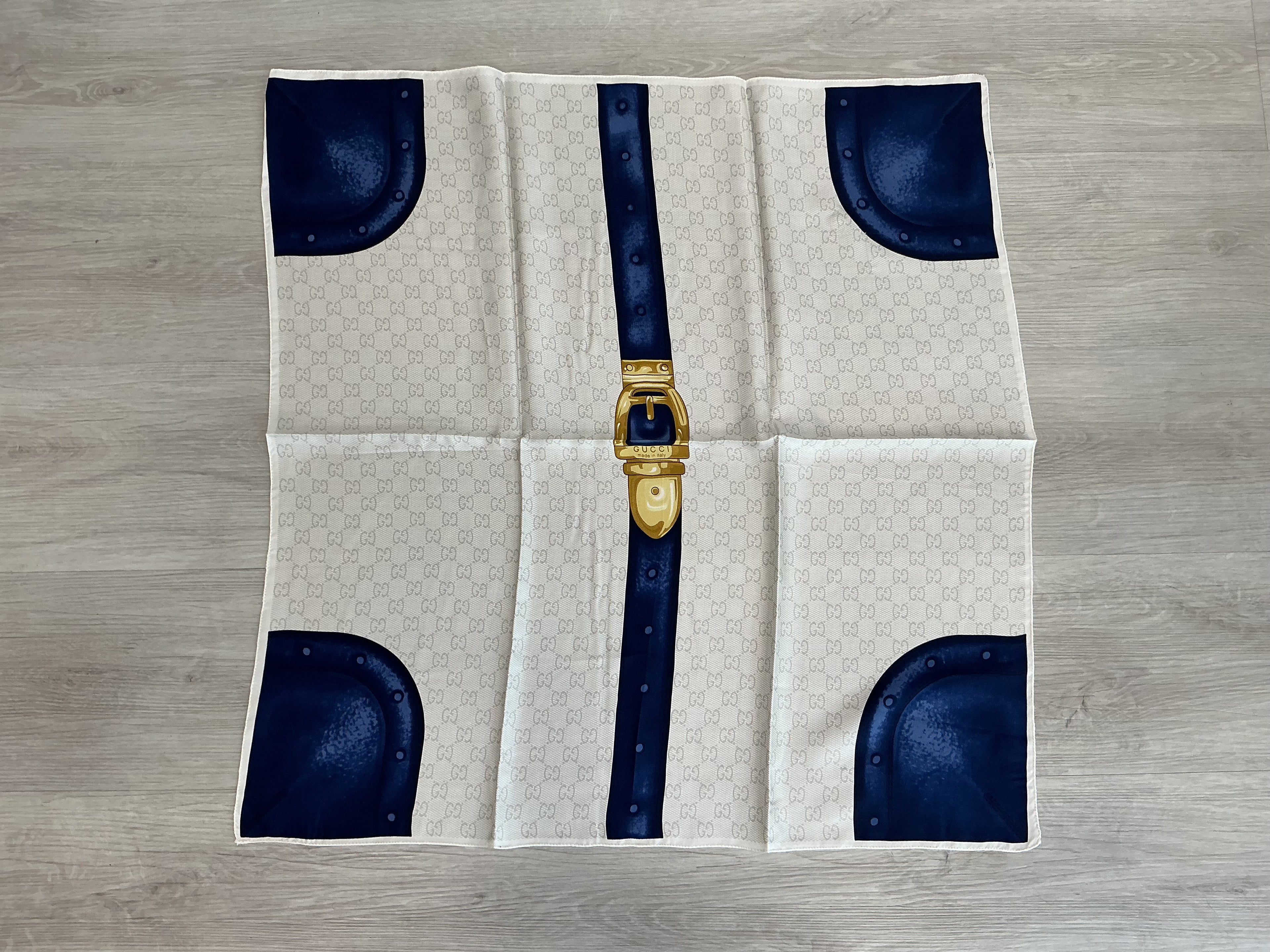 Foulard Gucci in seta 70x70 [Preloved]