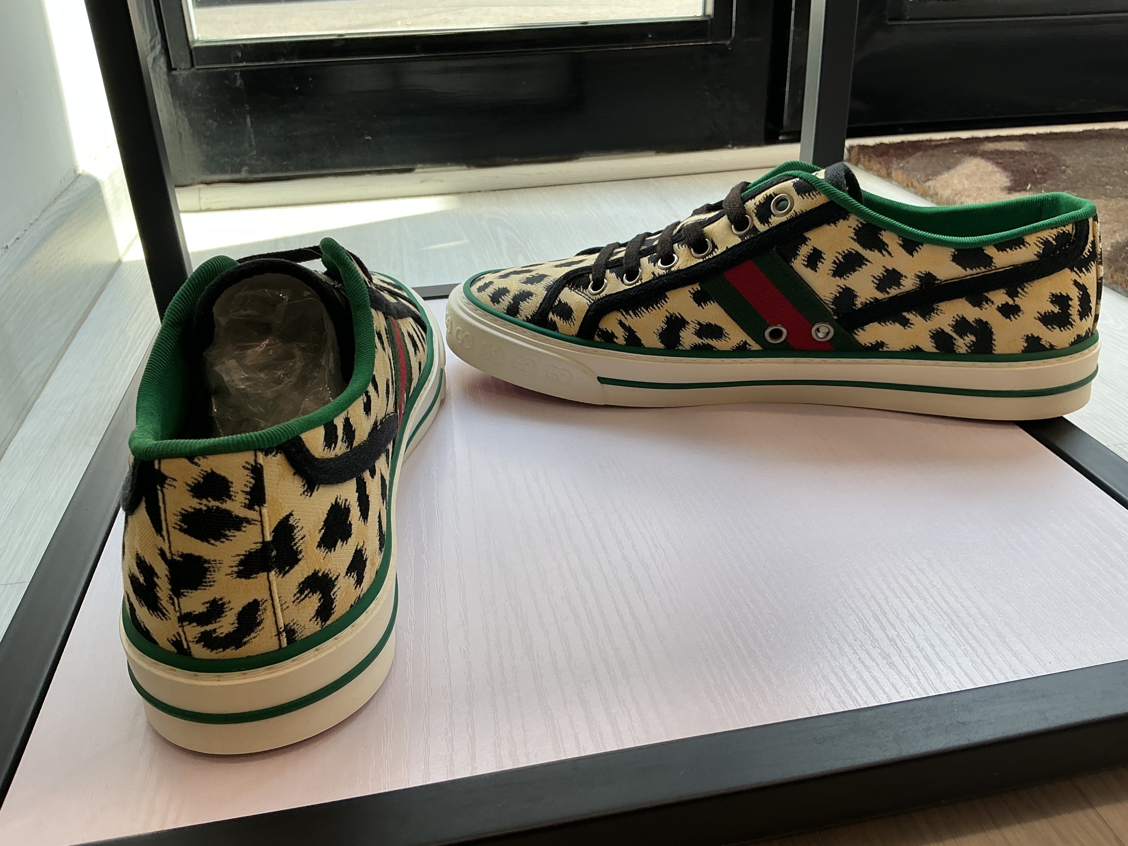 Gucci Tennis 1977 Sneakers [Preloved]