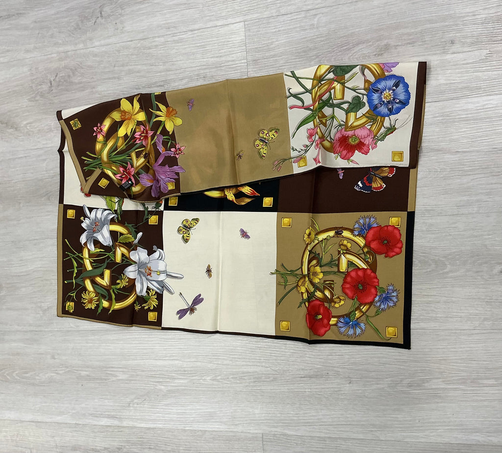 Foulard Gucci in seta [Preloved]