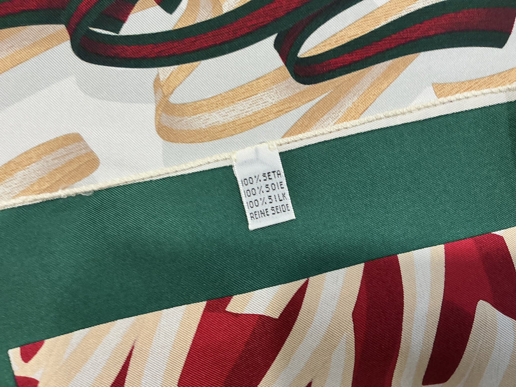 Gucci Foulard in Seta [Preloved]