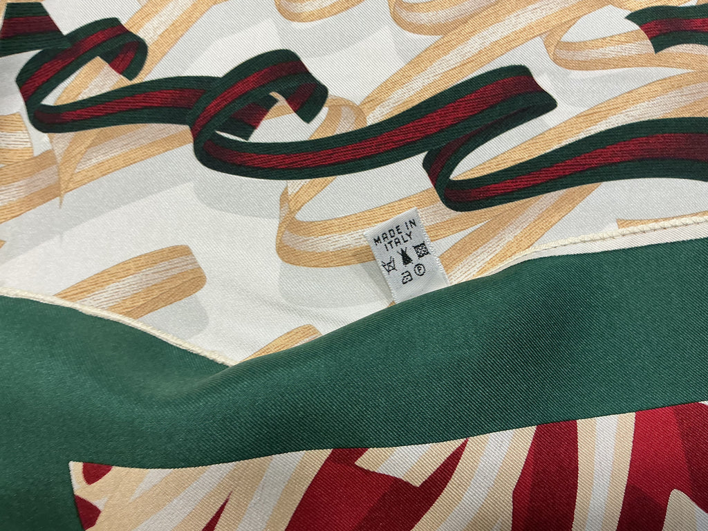 Gucci Foulard in Seta [Preloved]